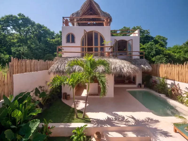 b9e96cb8-c92b-40ba-b7a1-176b4a1bfd3f