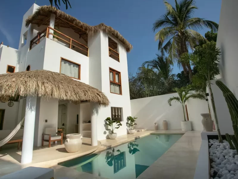 e8047507-91a1-4ebf-ae26-44fe73027701